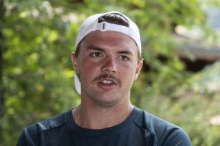Dominic Stricker sera en lice dès 17h30 lundi à Gstaad KEYSTONE/PETER SCHNEIDER